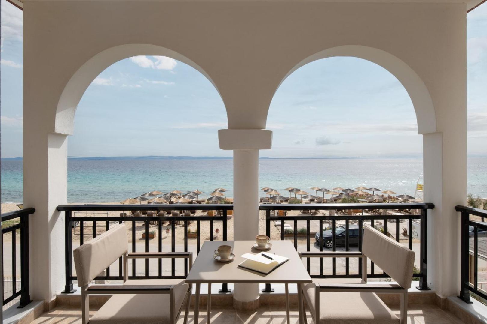 Apartamento Assano Seafront Luxury Nikiti  Exterior foto